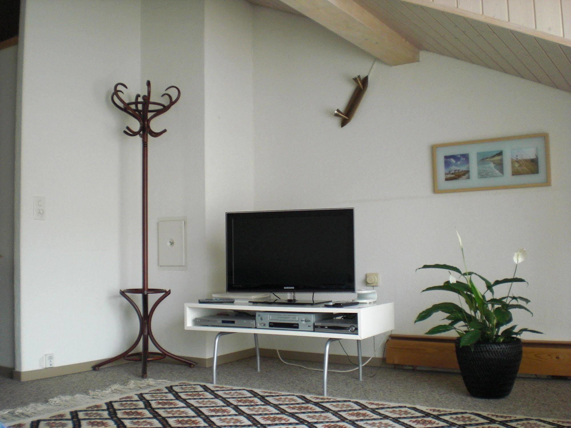 Mybednbreakfast In Bottmingen Bed & Breakfast Luaran gambar