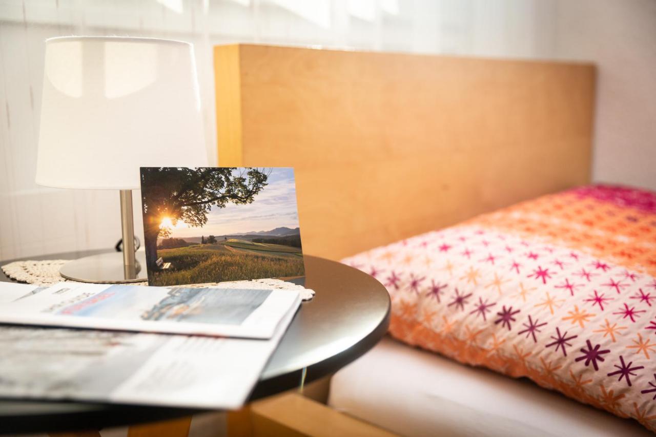 Mybednbreakfast In Bottmingen Bed & Breakfast Luaran gambar