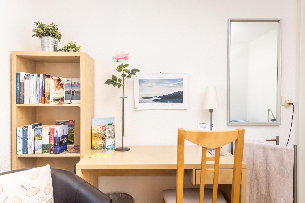 Mybednbreakfast In Bottmingen Bed & Breakfast Luaran gambar