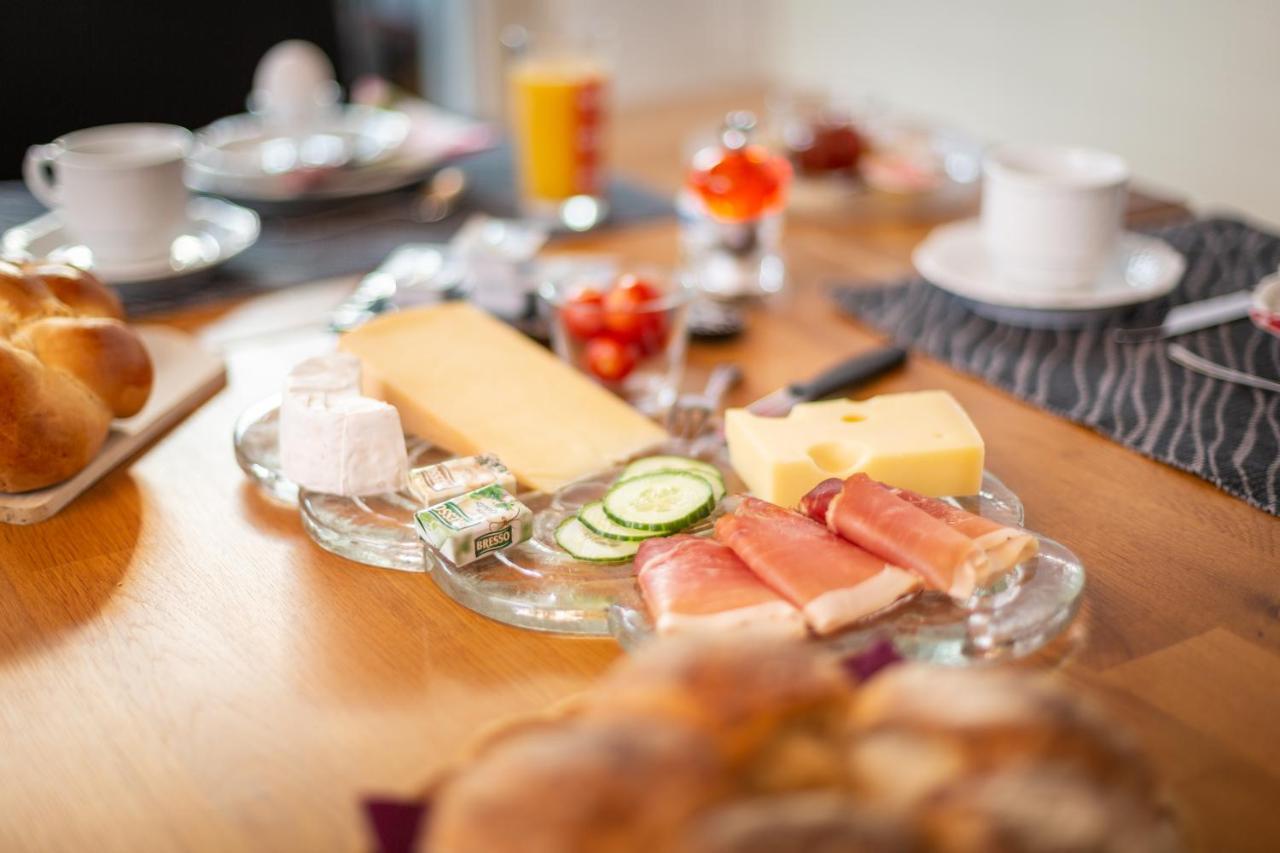 Mybednbreakfast In Bottmingen Bed & Breakfast Luaran gambar